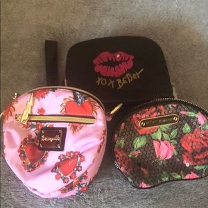 A bundle of Betsy Bags